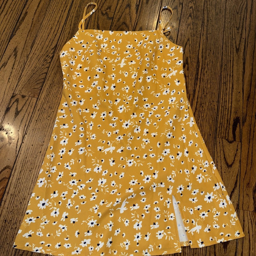 Princess Polly Women Yellow Daisy Cupid Print Slip Mini Dress Size 6